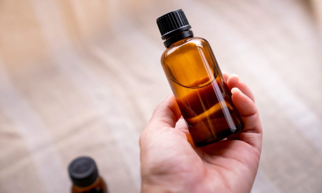 «Πρέπει να τελειώνεις με την μητέρα σου»: Τα SMS του 15χρονου στην 13χρονη από την Σύμη που τον «καίνε»