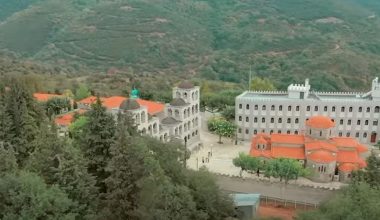 Αυτό είναι το μεγαλύτερο καμπαναριό του κόσμου – Έχει 62 καμπάνες και 400 σήμαντρα