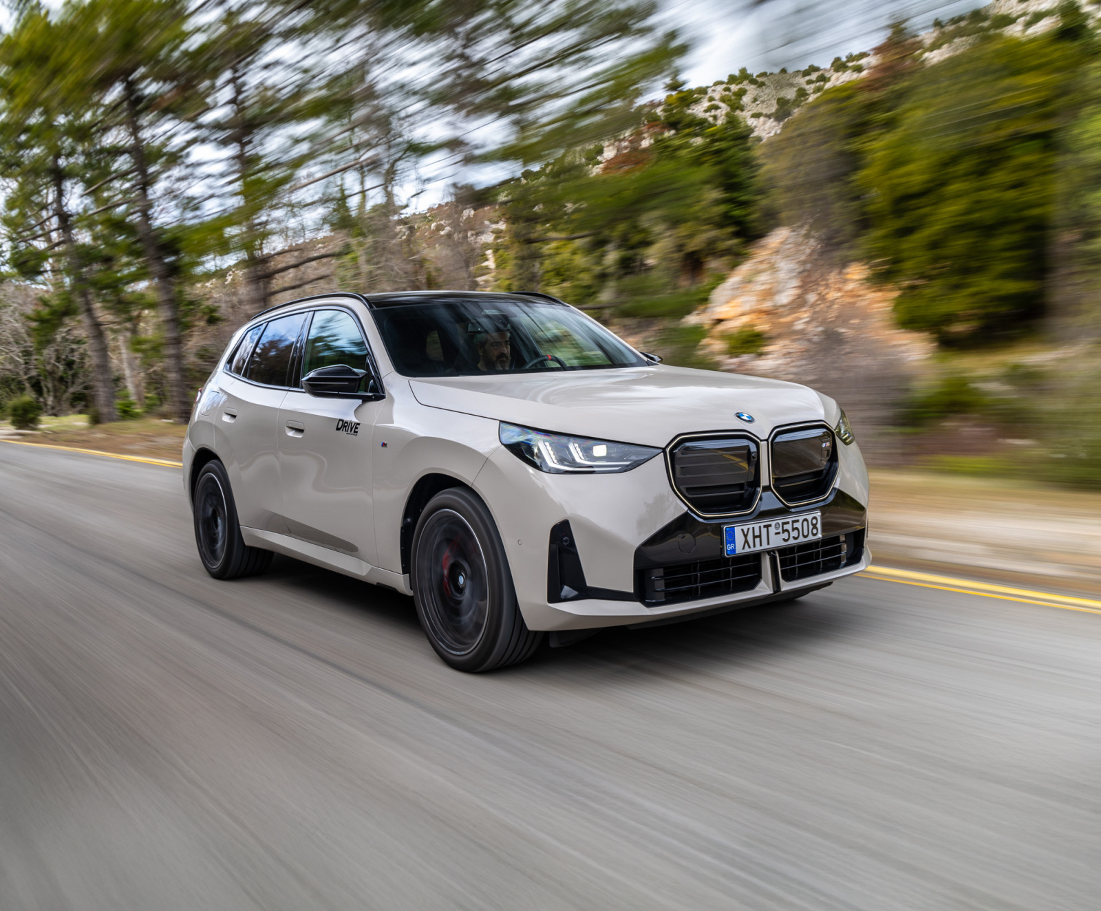 Δοκιμάζουμε τη νέα BMW X3 M50 xDrive