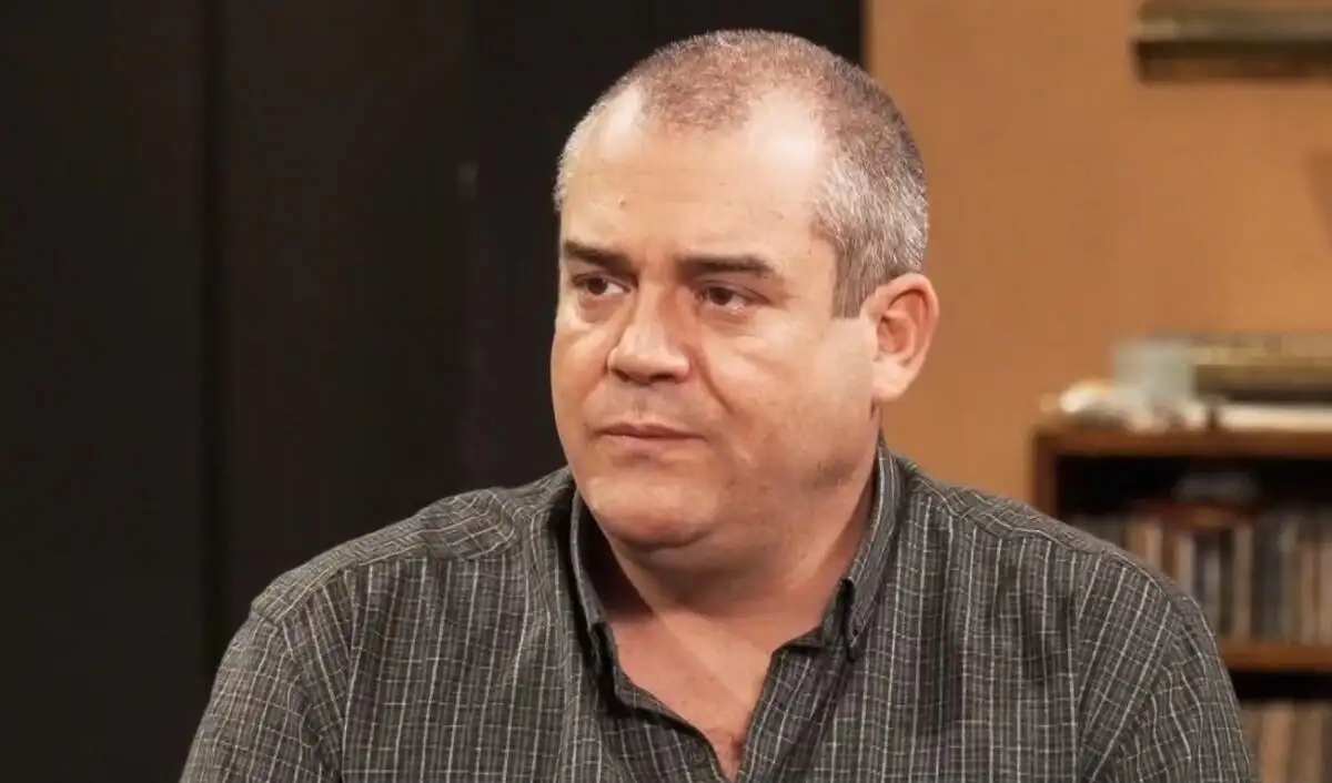 Π.Δαδακαρίδης: «Ήμουν αυτοκαταστροφικός για 15 χρόνια – Η “σκοτεινή” πλευρά μου συνεχίζει να με επισκέπτεται»