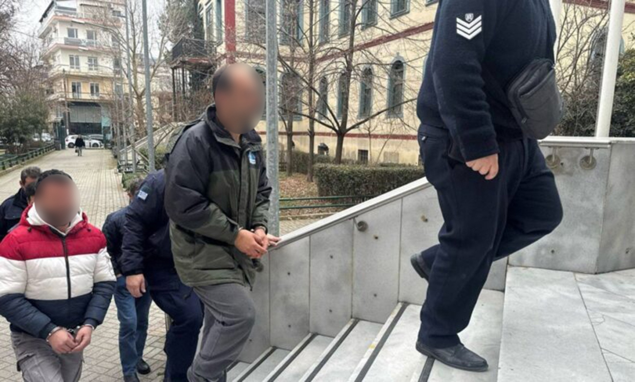 Σύλληψεις στην Κομοτηνή για παράνομες εργασίες σε μουσουλμανικό τέμενος προκαλούν αντιδράσεις