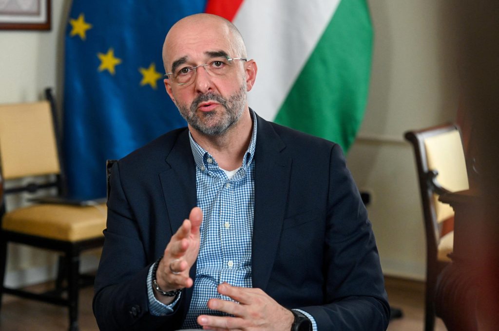 Βουδαπέστη: «’Όχι σε νέες κυρώσεις της ΕΕ κατά της Ρωσίας – Τροχοπέδη στις  ειρηνευτικές συνομιλίες»