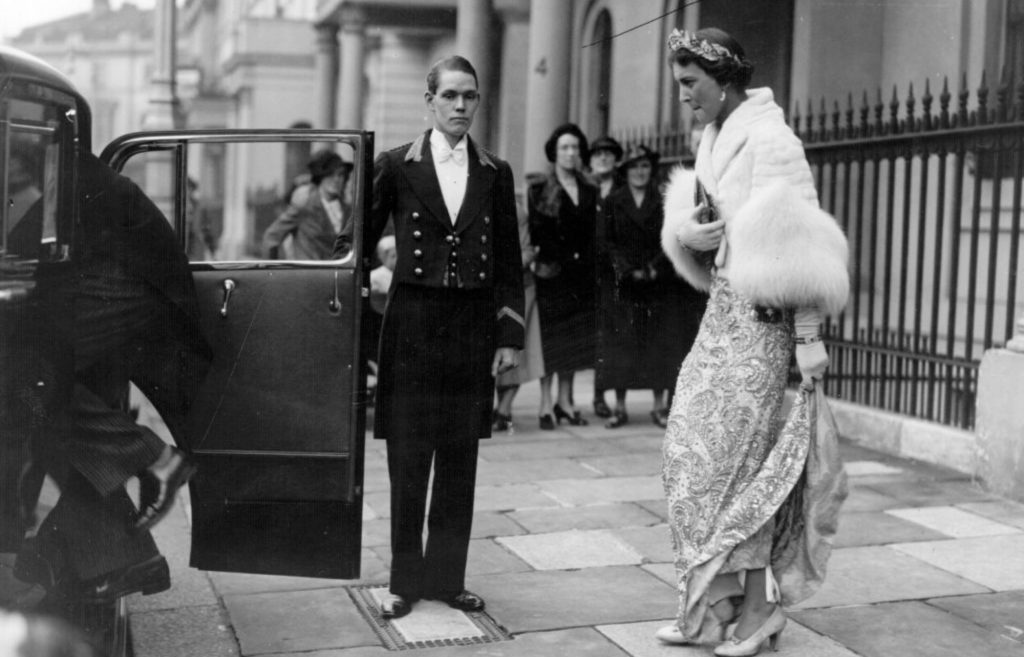 Αυτή ήταν η Ελληνίδα πριγκίπισσα που είχε παρανυφάκι στον γάμο της τη… βασίλισσα Ελισάβετ! (φωτο)