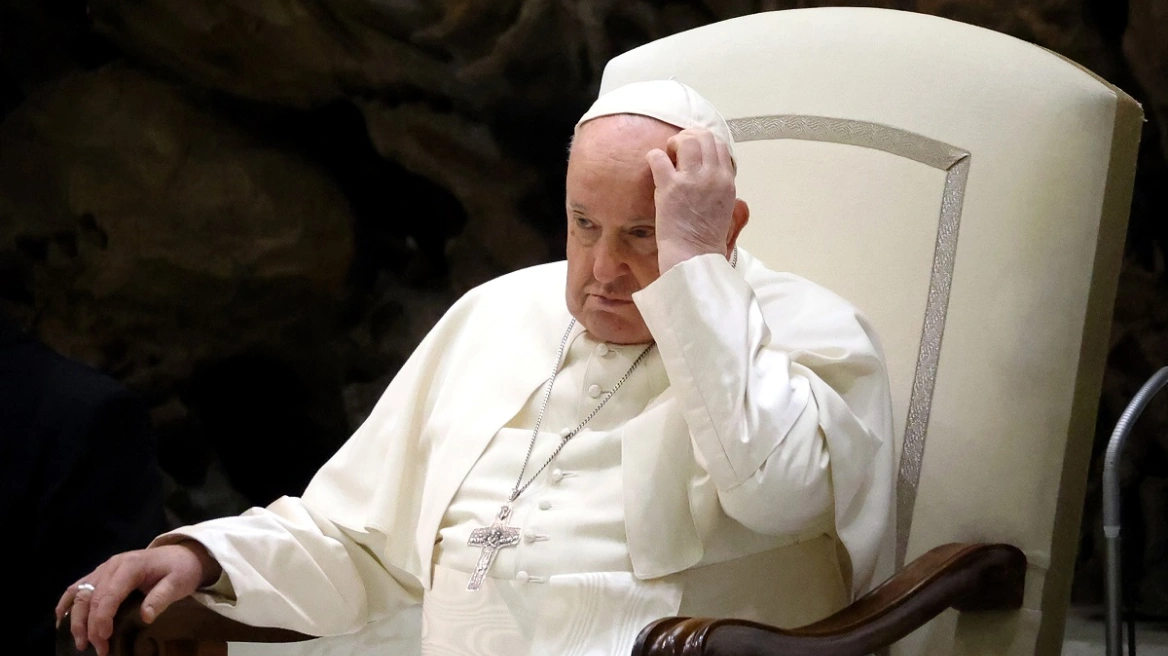 Βατικανό: Ελαφρώς βελτιωμένη η κατάσταση της υγείας του Πάπα Φραγκίσκου