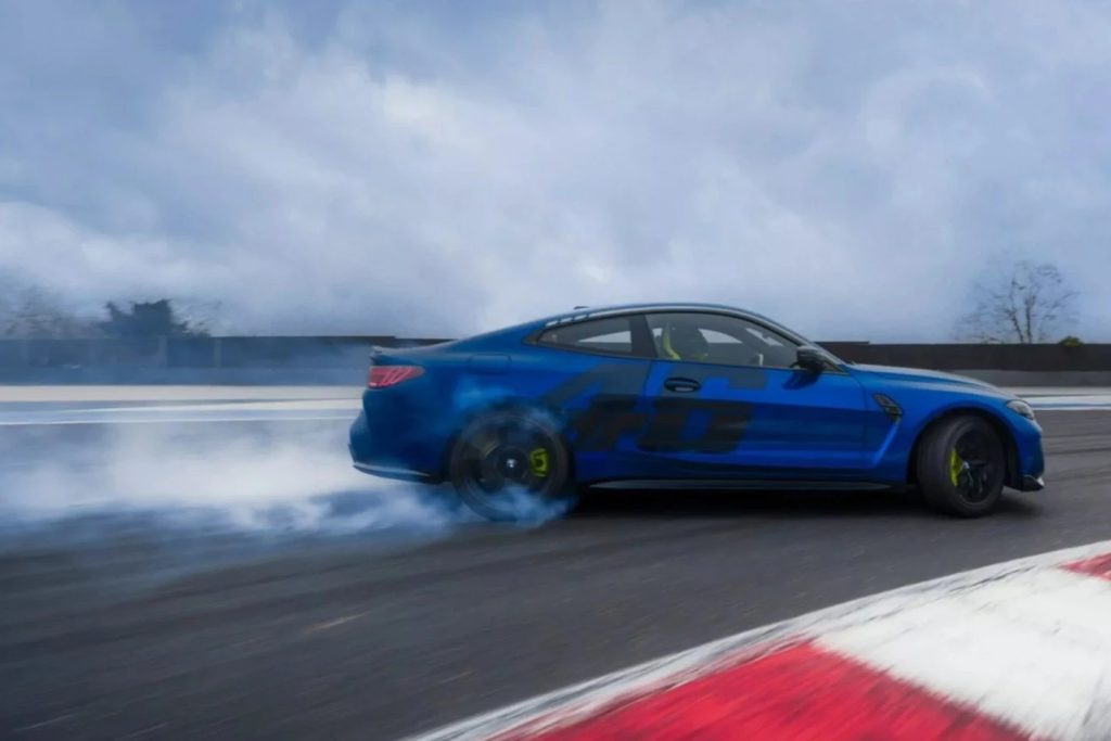 VR46: Eπετειακή BMW M4 CS προς τιμήν του Valentino Rossi