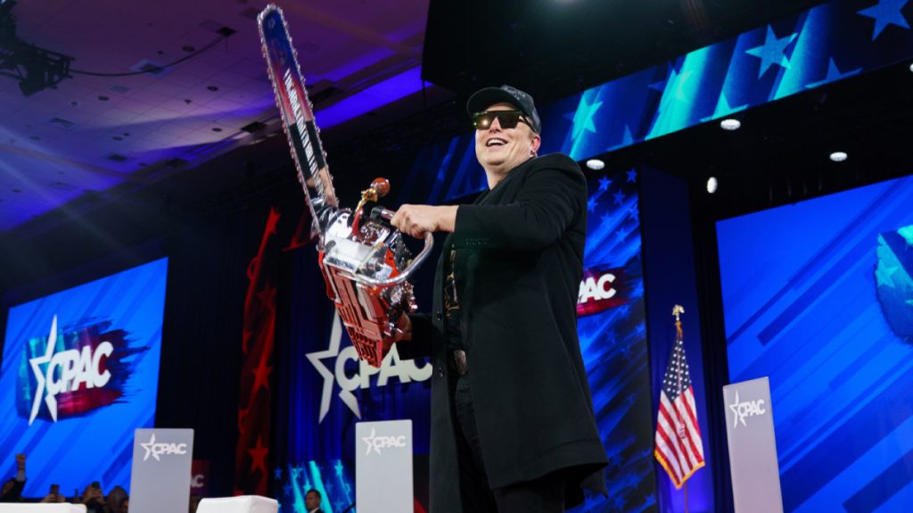 Ο Ε.Μασκ δίνει δεύτερη ευκαιρία στους δημοσίους υπαλλήλους: «Πείτε τι κάνετε αλλιώς θα απολυθείτε»