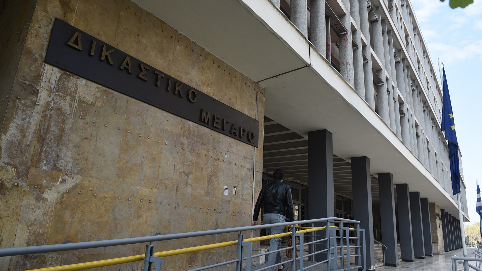 Θεσσαλονίκη: Στο δικαστήριο τρεις ανήλικοι για άγριο ξυλοδαρμό συνομήλικού τους