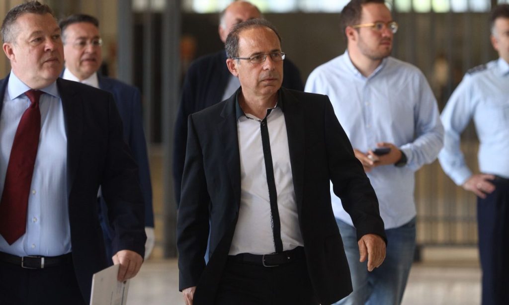 «Η έλλειψη αποστολής δυνάμεων είναι η αιτία της καταστροφής-Θεωρώ τον εαυτό μου θύμα» – Η απολογία του Ε.Μπουρνού