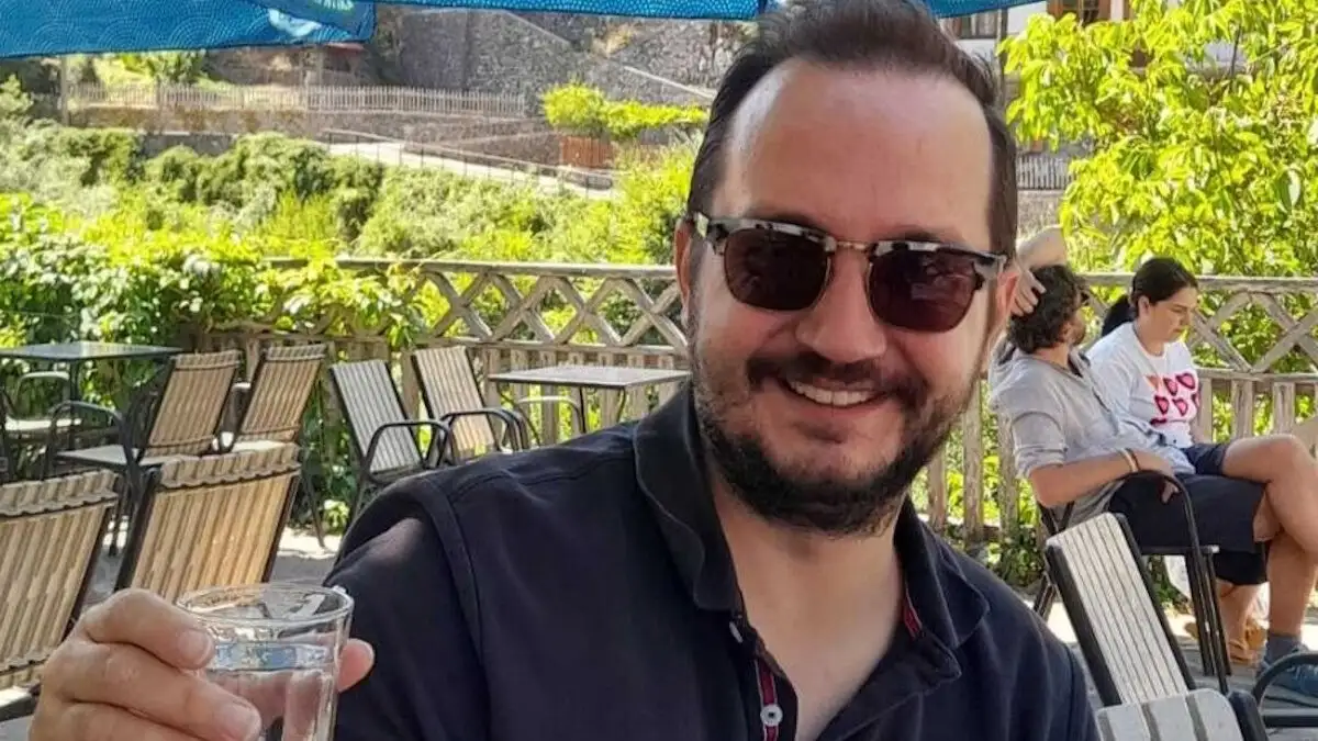 Νέα στοιχεία στην υπόθεση θανάτου του Β.Καλογήρου: Εντοπίστηκαν πέτρες στις τσέπες του