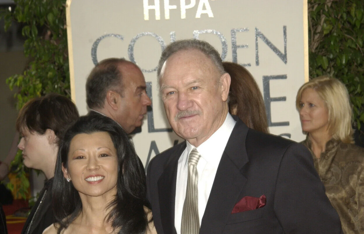 Μυστήριο στο Χόλιγουντ: Τα 7 αινίγματα πίσω από τον ξαφνικό θάνατο του Τζιν Χάκμαν και της συζύγου του