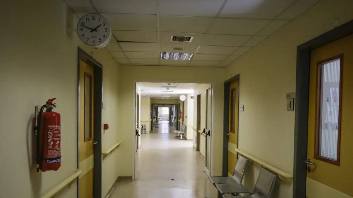 Αιφνίδιος θάνατος στα Τρίκαλα: Νεκρό 10χρονο κορίτσι από οξεία μυοκαρδίτιδα