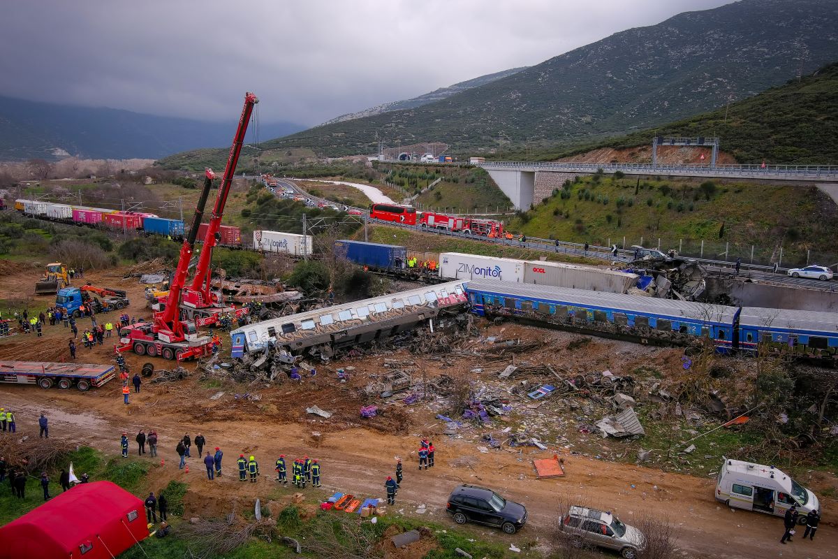 Πρόεδρος ΕΟΔΑΣΑΑΜ Χ.Παπαδημητρίου για Τέμπη: «Μέσω προσομοίωσης καταλήξαμε ότι υπήρξαν 2,5 τόνοι εύφλεκτου υγρού»