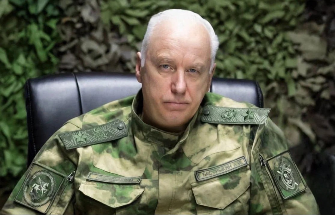 «7.000 Ουκρανοί εγκληματίες πολέμου θα κυνηγηθούν ανηλεώς μόλις παραδοθεί το Κίεβο»