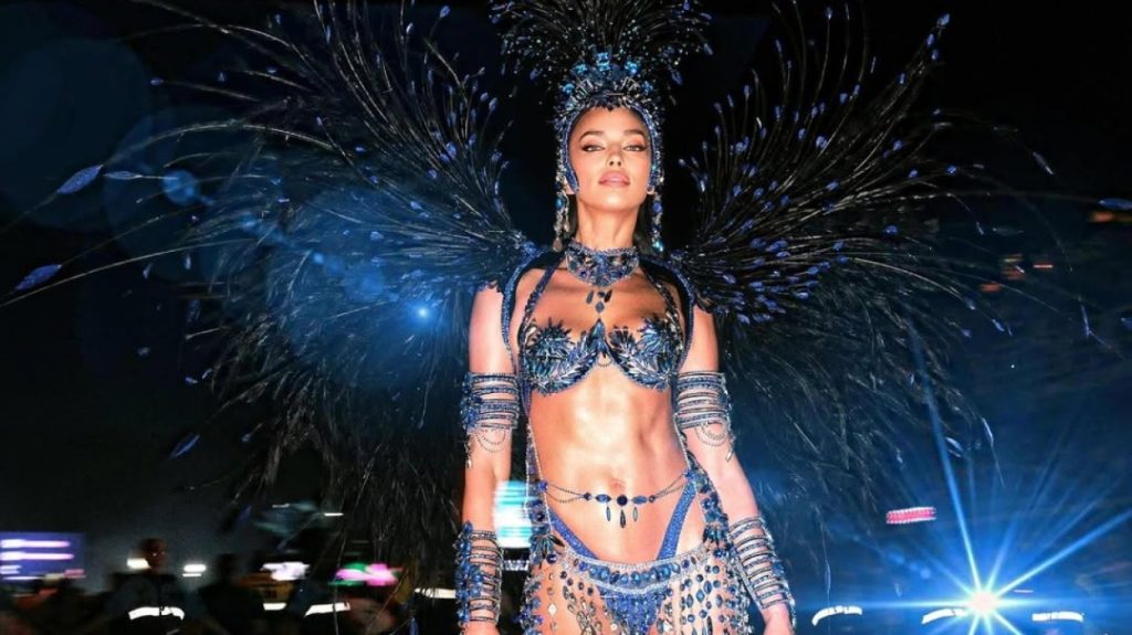 Αποθεώθηκε η Ιρίνα Σάικ για τη σέξι εμφάνισή της στο Ρίο ντε Τζανέιρο – «Να μας έρθεις και του χρόνου» (φωτο)