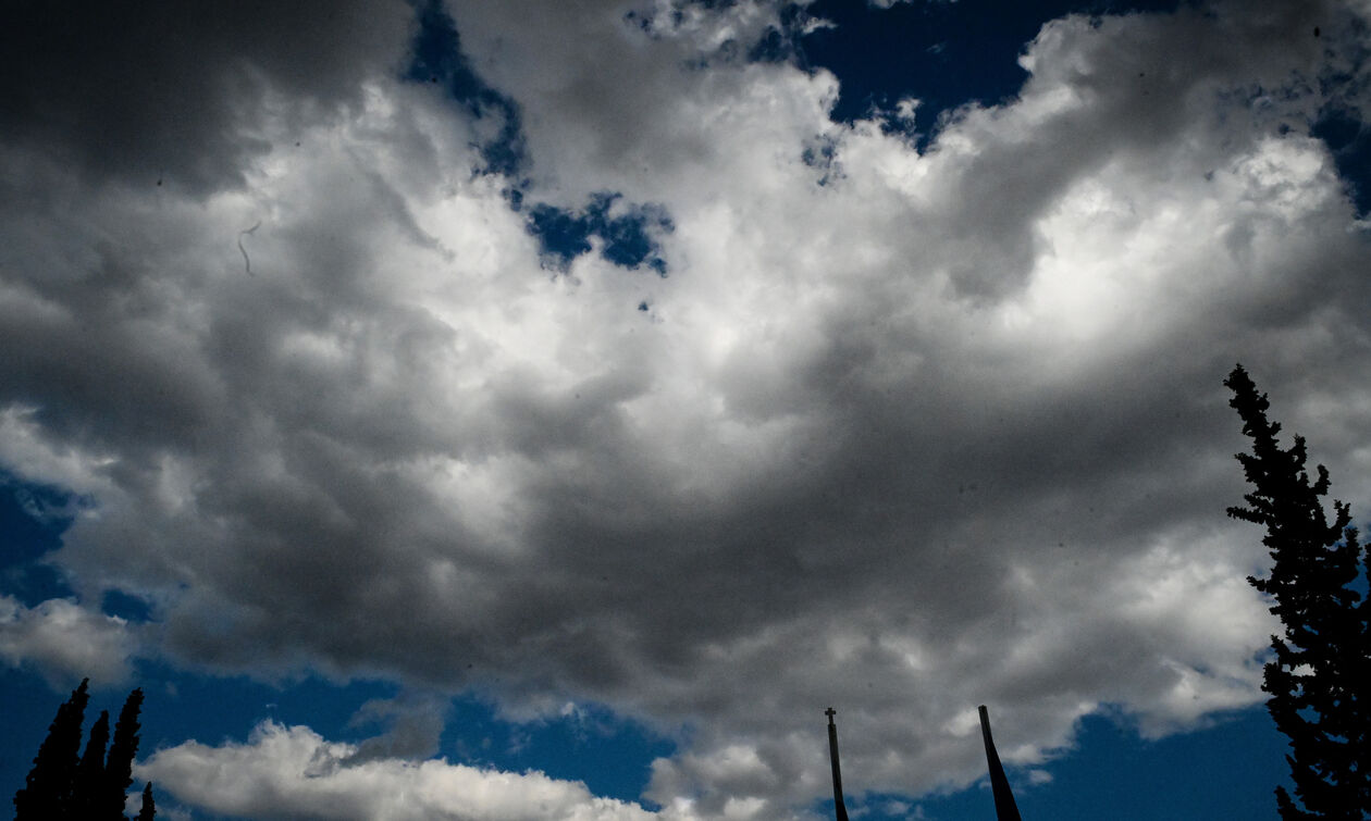 Αίθριος σήμερα ο καιρός: Πού αναμένονται τοπικές βροχές – Η πρόγνωση της ΕΜΥ