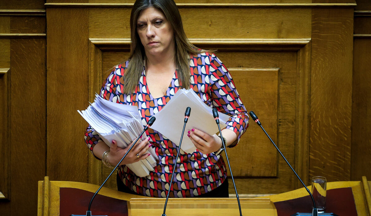 Ζ.Κωνσταντοπούλου: «Θέλατε να μετατρέψετε την τραγωδία σε ευκαιρία – Υπάρχουν 57 λόγοι για να παραιτηθείτε»