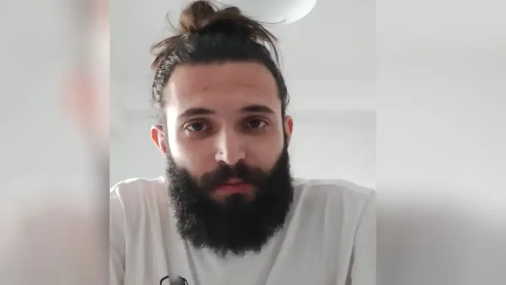 Έγκλημα στα Τέμπη: Αστυνομικοί προσήγαγαν και ειρωνεύτηκαν τον πολυτραυματία Αντώνη Αντωνίου