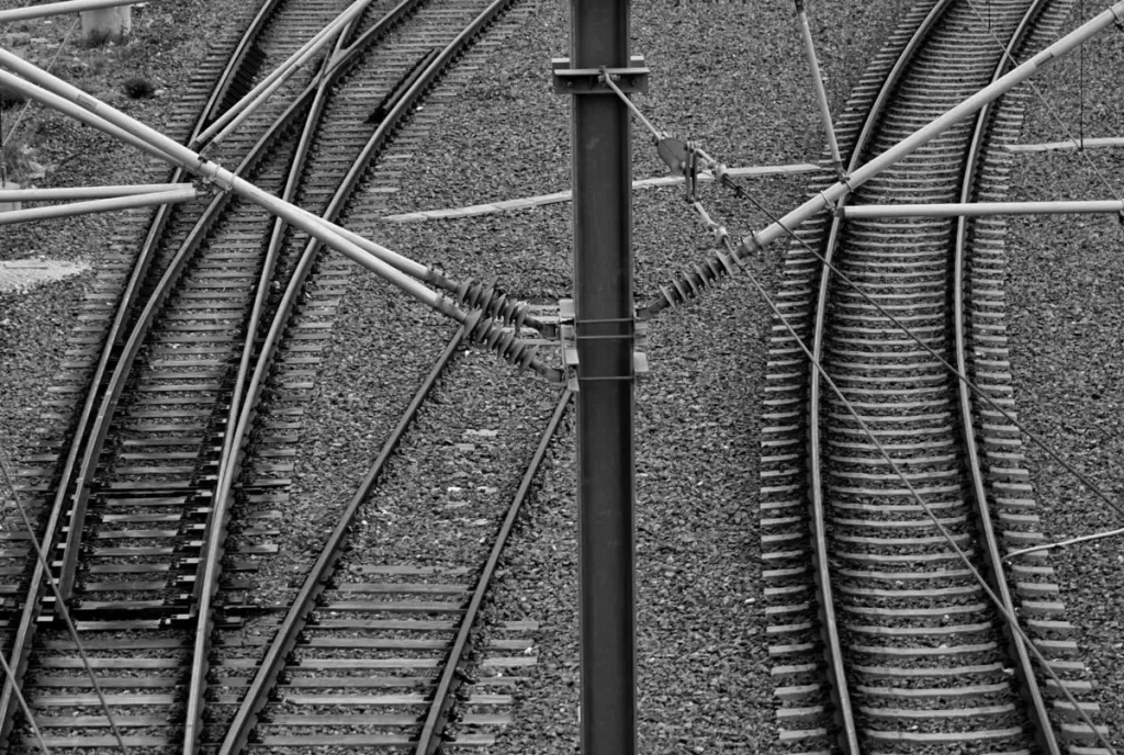 Διδυμότειχο: Συνελήφθησαν τρία άτομα για κλοπή σιδηροδρομικού υλικού