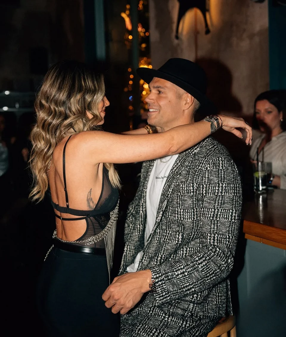 Α.Οικονομάκου: Oι φωτογραφίες που δημοσίευσε ο σύντροφός της Μ.Τσερέλα από τα γενέθλιά της (φωτο)