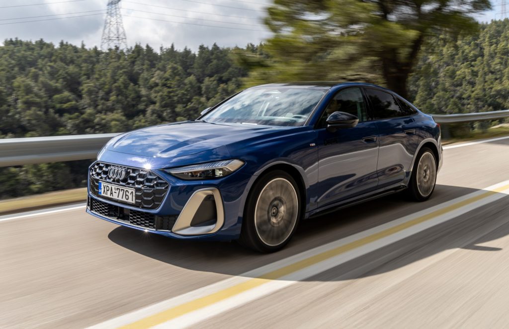 Δοκιμάζουμε το νέο Audi A5 2.0 TDI Hybrid quattro