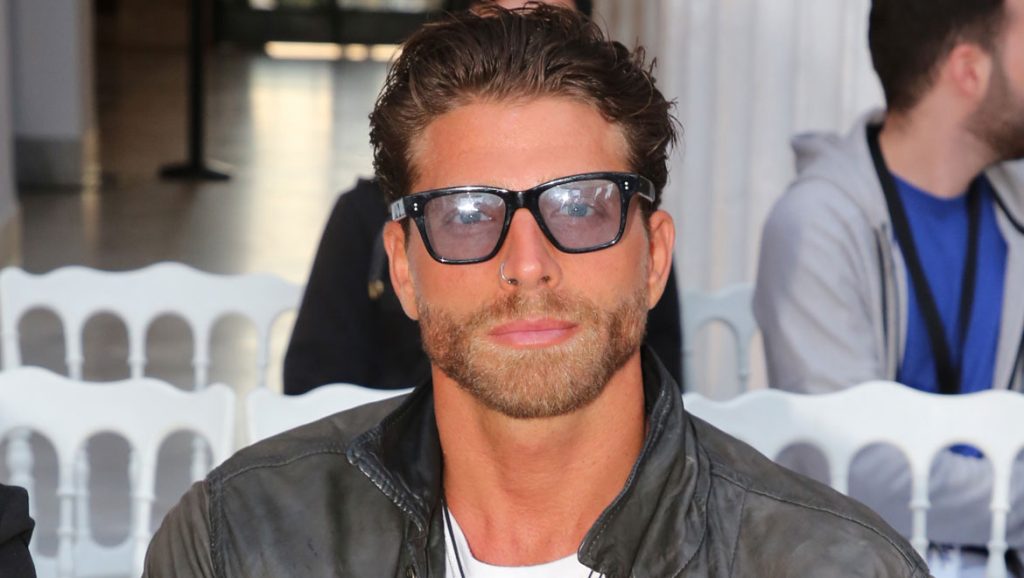 Γ.Μανίκας: «Ελεύθερος για μια ζωή – Να μου κοπεί το χέρι αν ξαναπαντρευτώ»