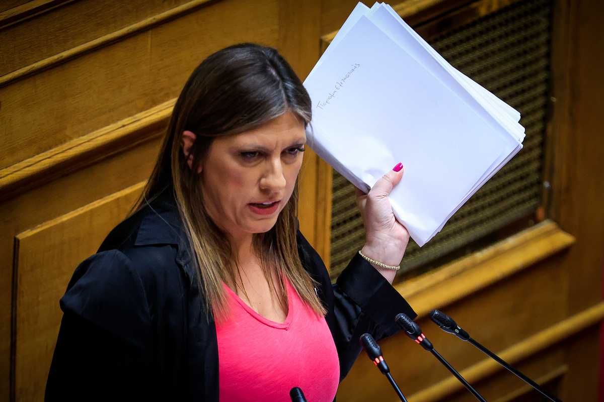 Ζ.Κωνσταντοπούλου: Αποκαλύπτει γιατί έλειπε από την ορκωμοσία του Τασούλα
