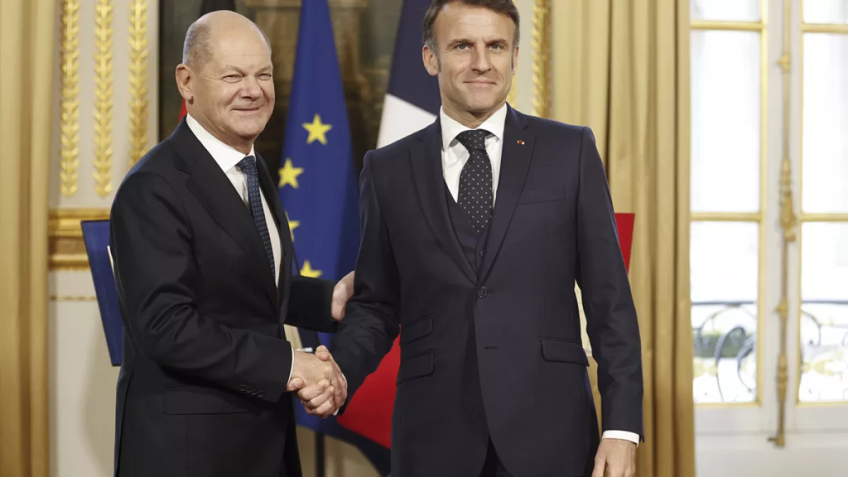 Με τον Ε.Μακρόν θα συναντηθεί ο Ο.Σολτς την Τρίτη στο Βερολίνο