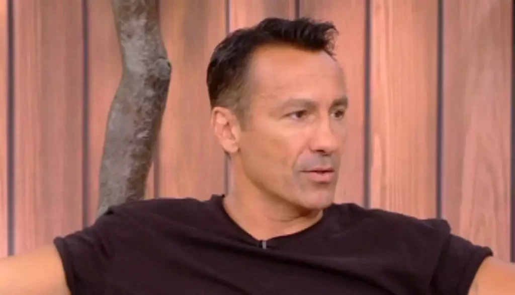 Πέτρος Ίμβριος για τα βλάσφημα έργα στην Εθνική Πινακοθήκη: «Καλά έκανε κι έσπασε τις εικόνες»