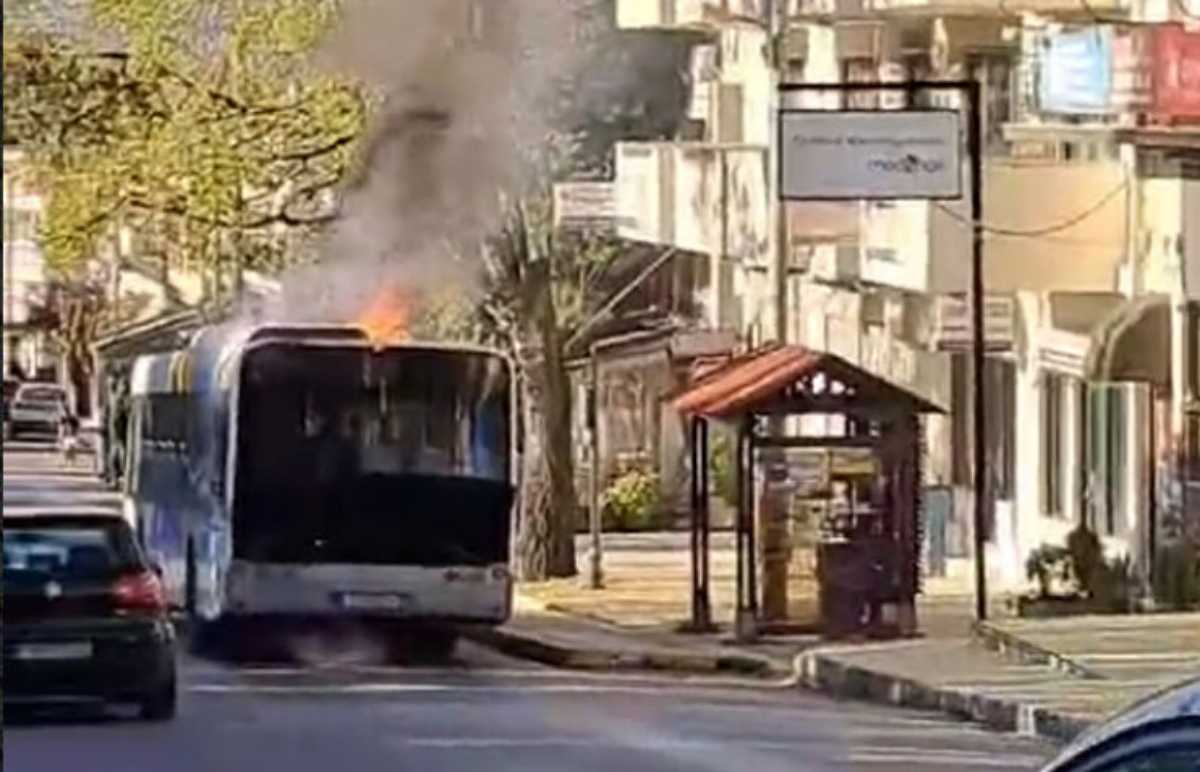 Πεντέλη: Τι αναφέρει ο οδηγός του λεωφορείου που «τυλίχθηκε» στις φλόγες