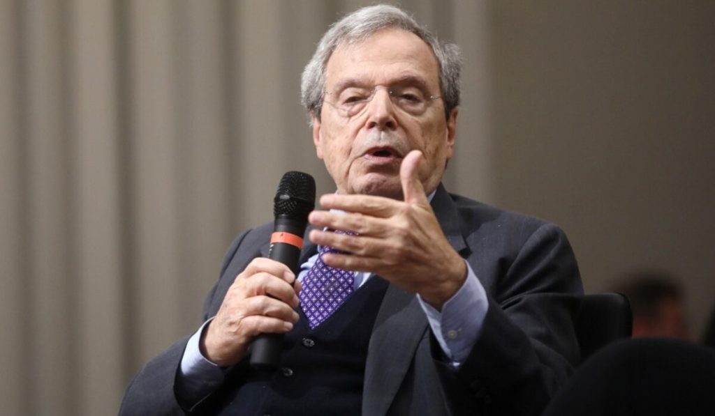 Χ.Ροζάκης: «Για κάθε ενέργεια στο Αιγαίο πρέπει να παίρνουμε την άδεια της Τουρκίας»