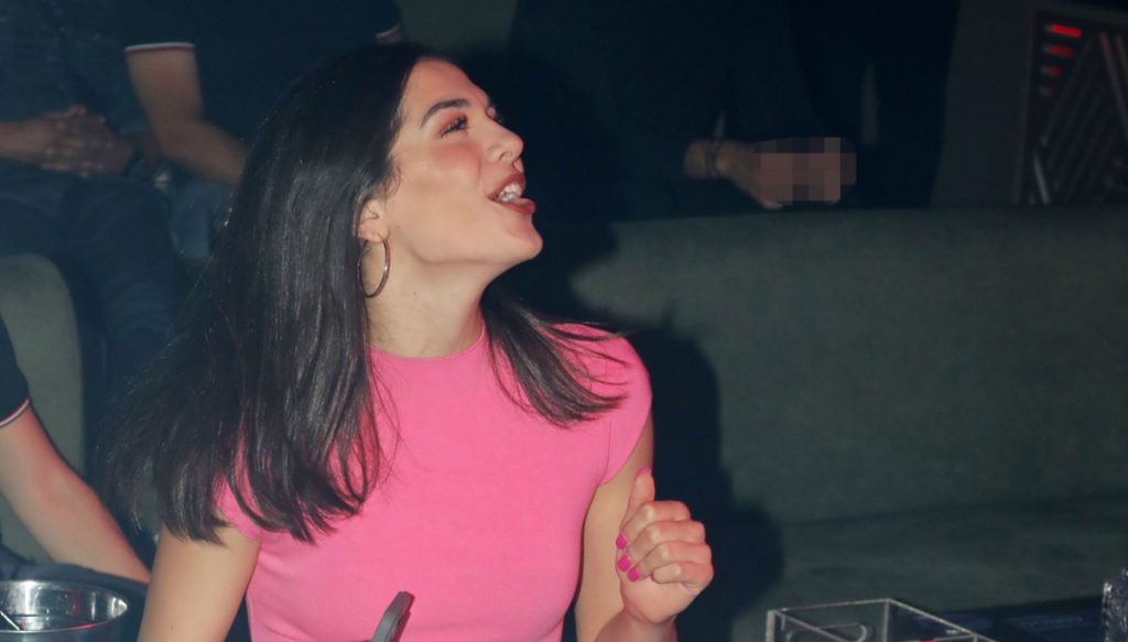 Το TikTok «τρελάθηκε» με την ερμηνεία της Μελίνας Νικολαΐδη στο τραγούδι της Γουίτνεϊ Χιούστον – Δείτε το βίντεο