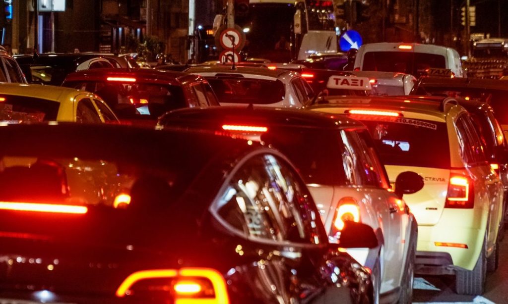 Αττική: Σε εξέλιξη συγκέντρωση έξω από την πρεσβεία του Ισραήλ – Μεγάλες καθυστερήσεις στη Λεωφόρο Κηφισίας