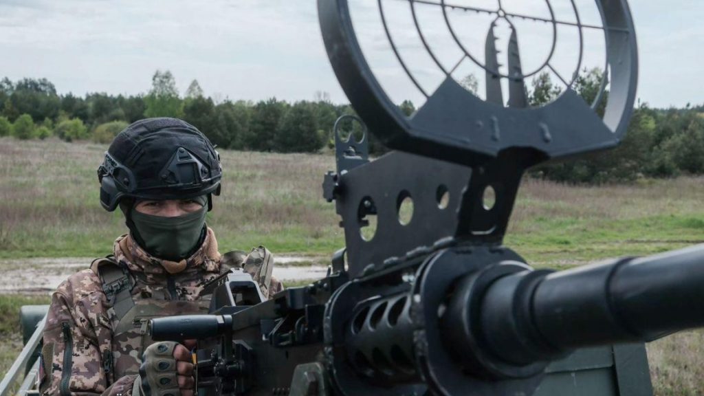 Οι ρωσικές δυνάμεις εισάγουν κινητές ομάδες αεράμυνας για την αντιμετώπιση των ουκρανικών drones (βίντεο)