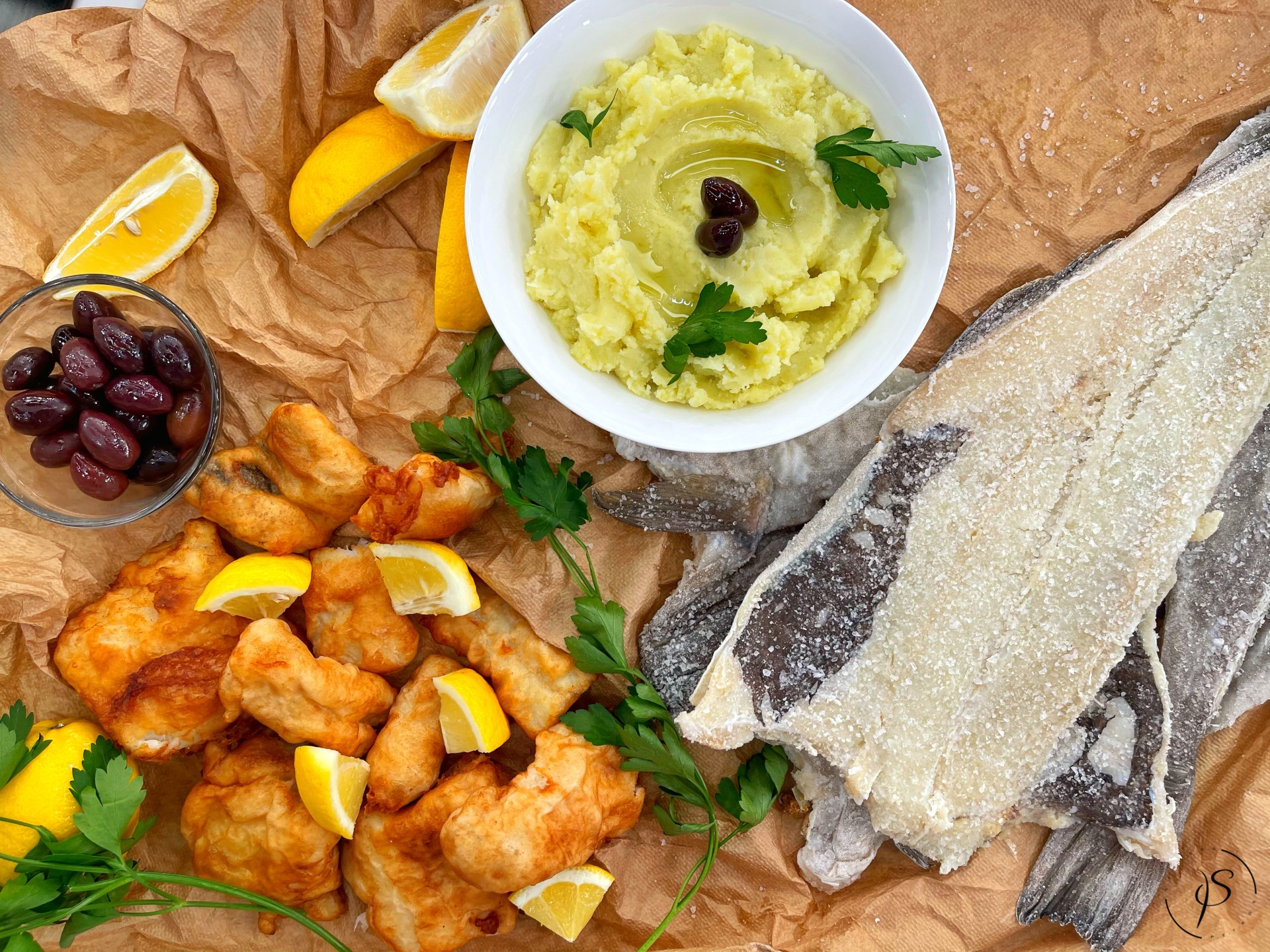 Μπακαλιάρος σκορδαλιά: Δείτε πόσες θερμίδες έχει το φαγητό της ημέρας