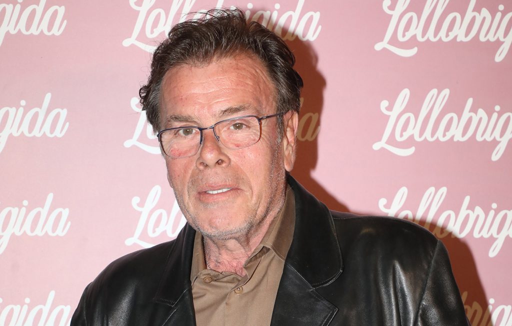 Δ.Παπανώτας: Η… γκάφα του παρουσιαστή σε ασανσέρ – «Πάλι καλά που δεν σου έφερε την τσάντα στο κεφάλι»