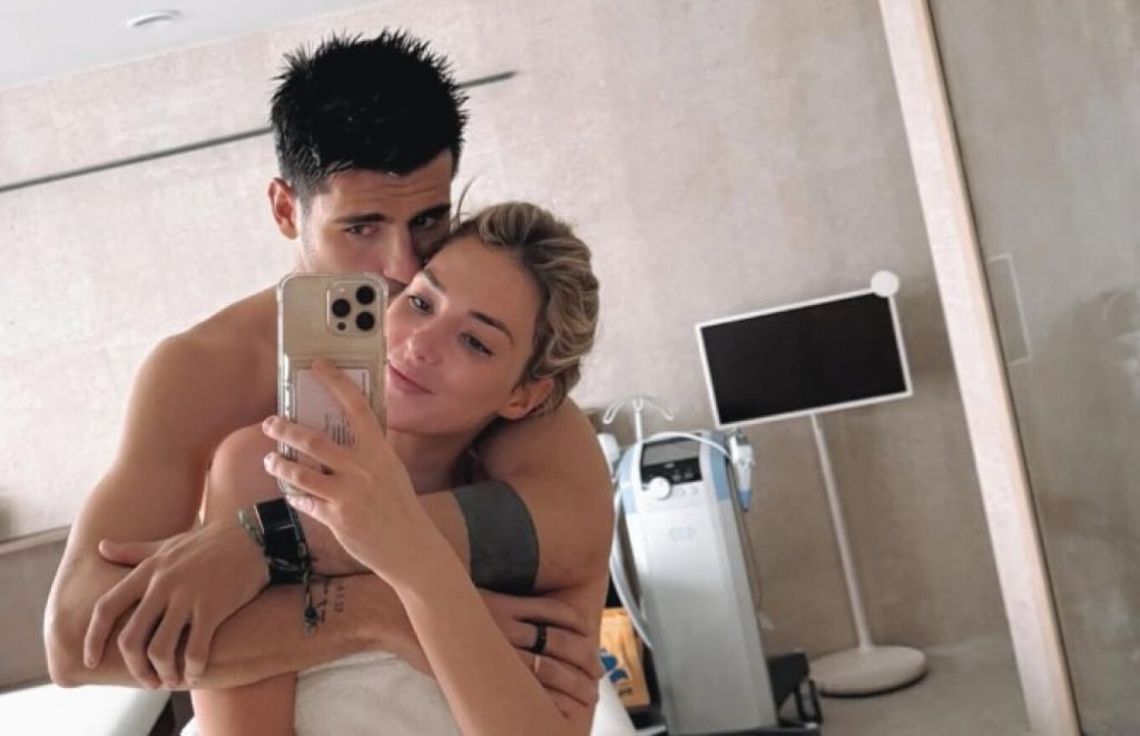 Αλίς Καμπέλο: Το γεμάτο νόημα τατουάζ της συζύγου του Άλβαρο Μοράτα σε ένα αισθησιακό σημείο (φωτο)