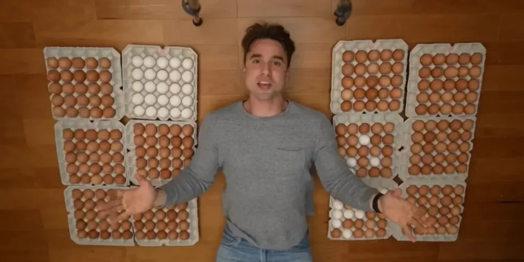 Άνδρας έφαγε 900 αυγά σε έναν μήνα – Δείτε τις αλλαγές στο σώμα του (βίντεο) 