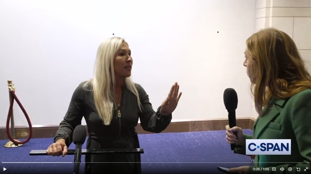 Βρετανίδα δημοσιογράφος ρωτούσε επίμονα για την άμυνα βουλευτίνα των ΗΠΑ: «Για τους βιασμούς στην χώρα σου τίποτα;»