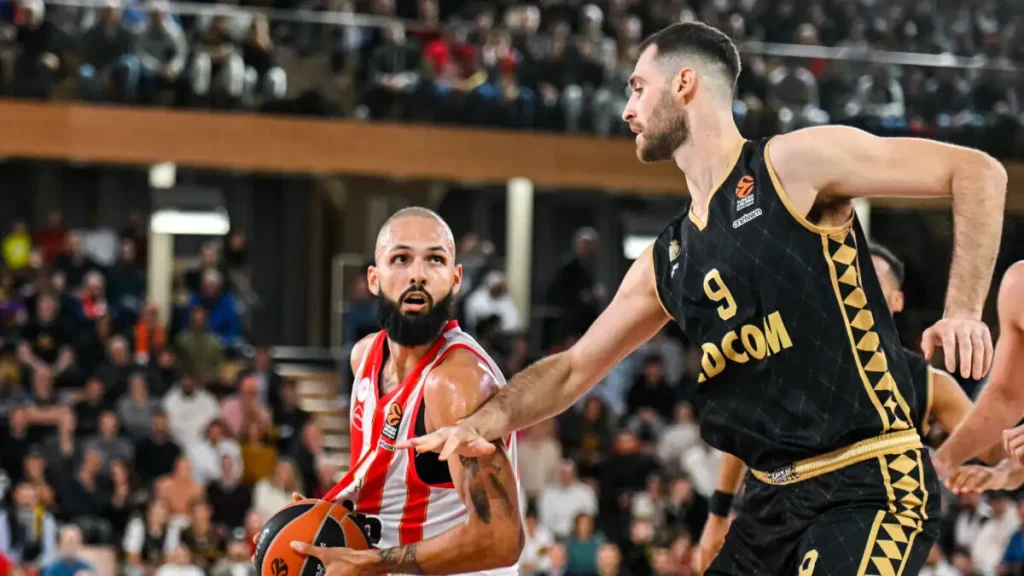 Ολυμπιακός – Μονακό 77-80: Τρίτη σερί ήττα για τους «Ερυθρόλευκους»