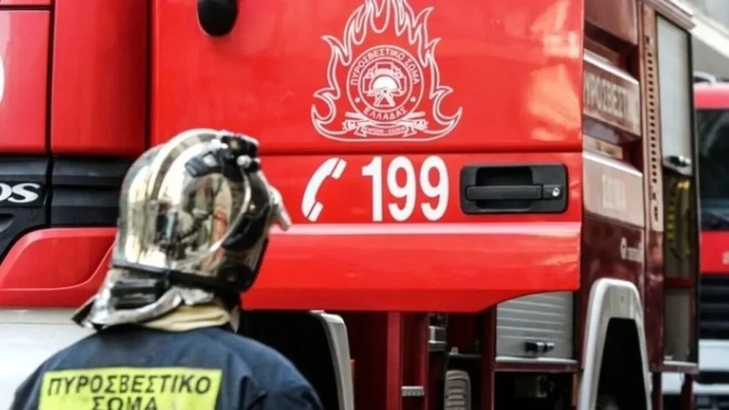 Θεσσαλονίκη: Έκρηξη σε υποσταθμό της ΔΕΗ – Πυροσβεστική και ΕΚΑΒ στο σημείο