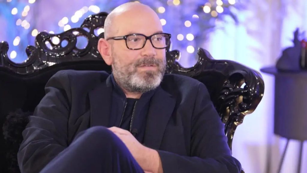 Γ.Λάγιος: Άλλος ένας βλάκας που θέλει κατάργηση της προσευχής από τα σχολεία… (upd)