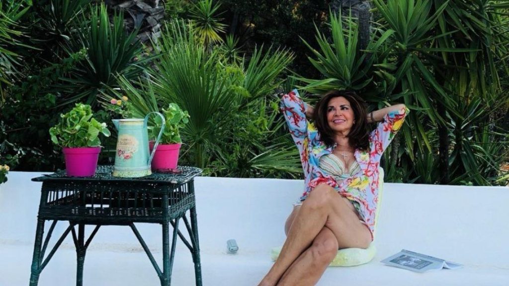 Η εντυπωσιακή κατοικία της Μιμής Ντενίση