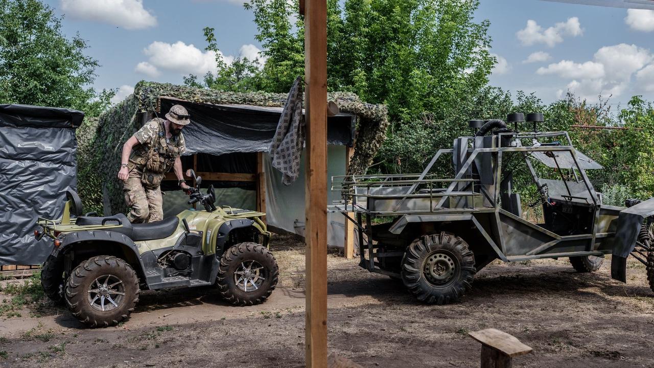 Κονσταντινόβκα: «Ανέμελοι» Ουκρανοί δεν αντιλαμβάνονται το ρωσικό «KVN» και… εξοντώνονται άμεσα (βίντεο)