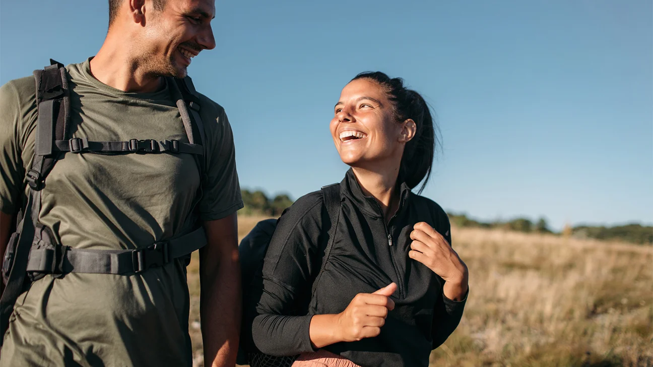 Rucking: Νέα τάση γυμναστικής ενισχύει τη δύναμη και μειώνει το άγχος