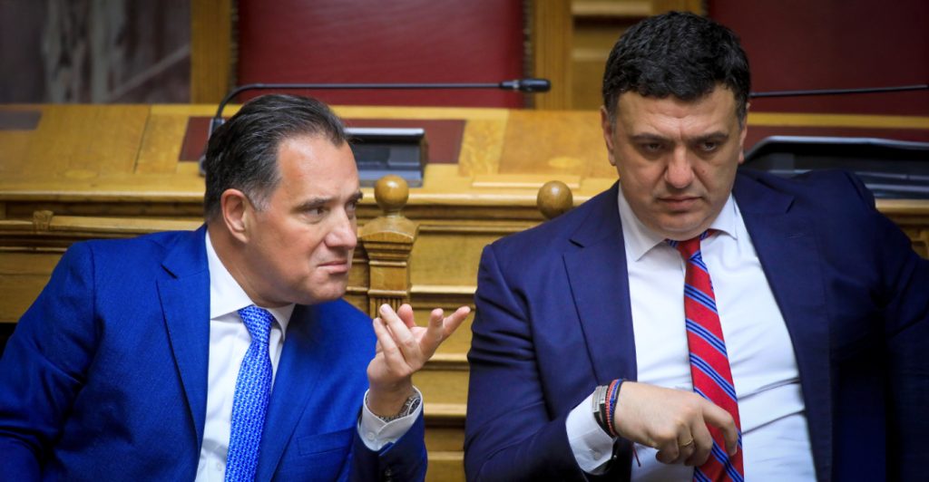 Μετά τους Αβραμόπουλο και Κικίλια, Άδωνις, Πλεύρης, Μαρκόπουλος απαιτούν αυξήσεις σε όλους τους ενστόλους