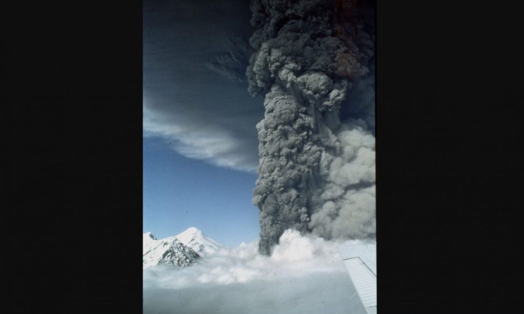 ΗΠΑ: Ερευνητές εντόπισαν εύρημα-κλειδί που δείχνει ότι ένα ηφαίστειο θα εκραγεί