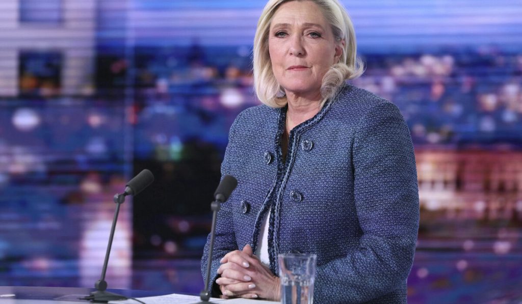 Μ.Λεπέν: «Δεν θα τους αφήσουμε να κλέψουν τις προεδρικές εκλογές από τον γαλλικό λαό»