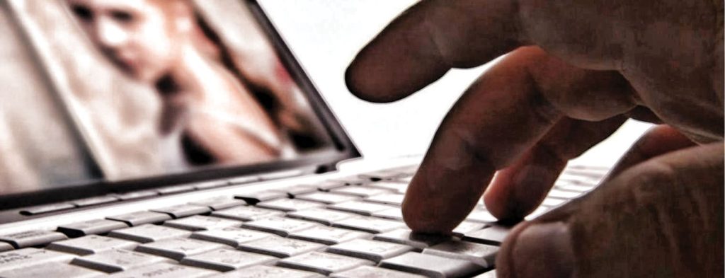 Europol: Εξαρθρώθηκε ένα από τα μεγαλύτερα δίκτυα παιδικής πορνογραφίας – Είχε πάνω από 1,8 εκατομμύριο χρήστες