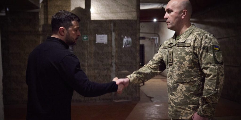 Στο Σούμι ο Β.Ζελένσκι για να δώσει εντολή στον ουκρανικό στρατό να κρατήσουν έστω ένα χωριό στο Κουρσκ