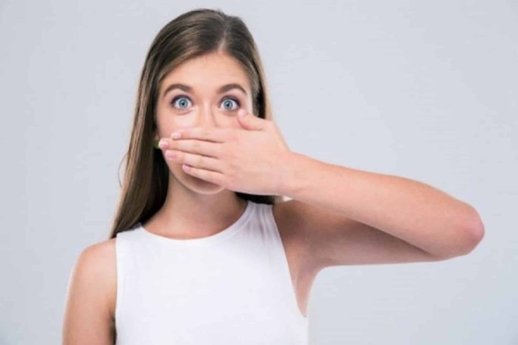 Λόξιγκας: Δείτε τι τον προκαλεί και πώς μπορείτε να τον αντιμετωπίσετε